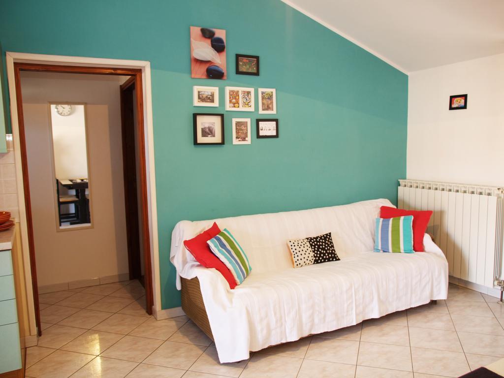 Family Friendly Apartments Pula Oda fotoğraf